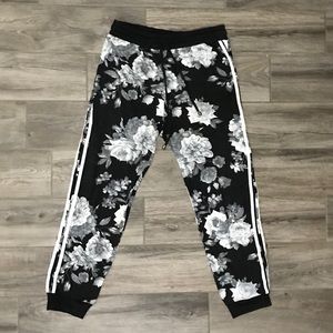 Floral joggers